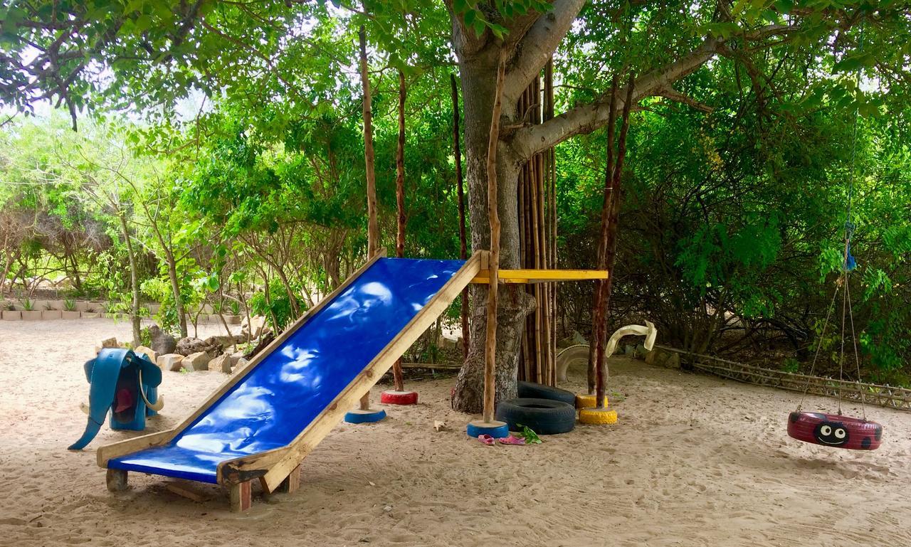 Nzuwa Lodge ペンバ エクステリア 写真